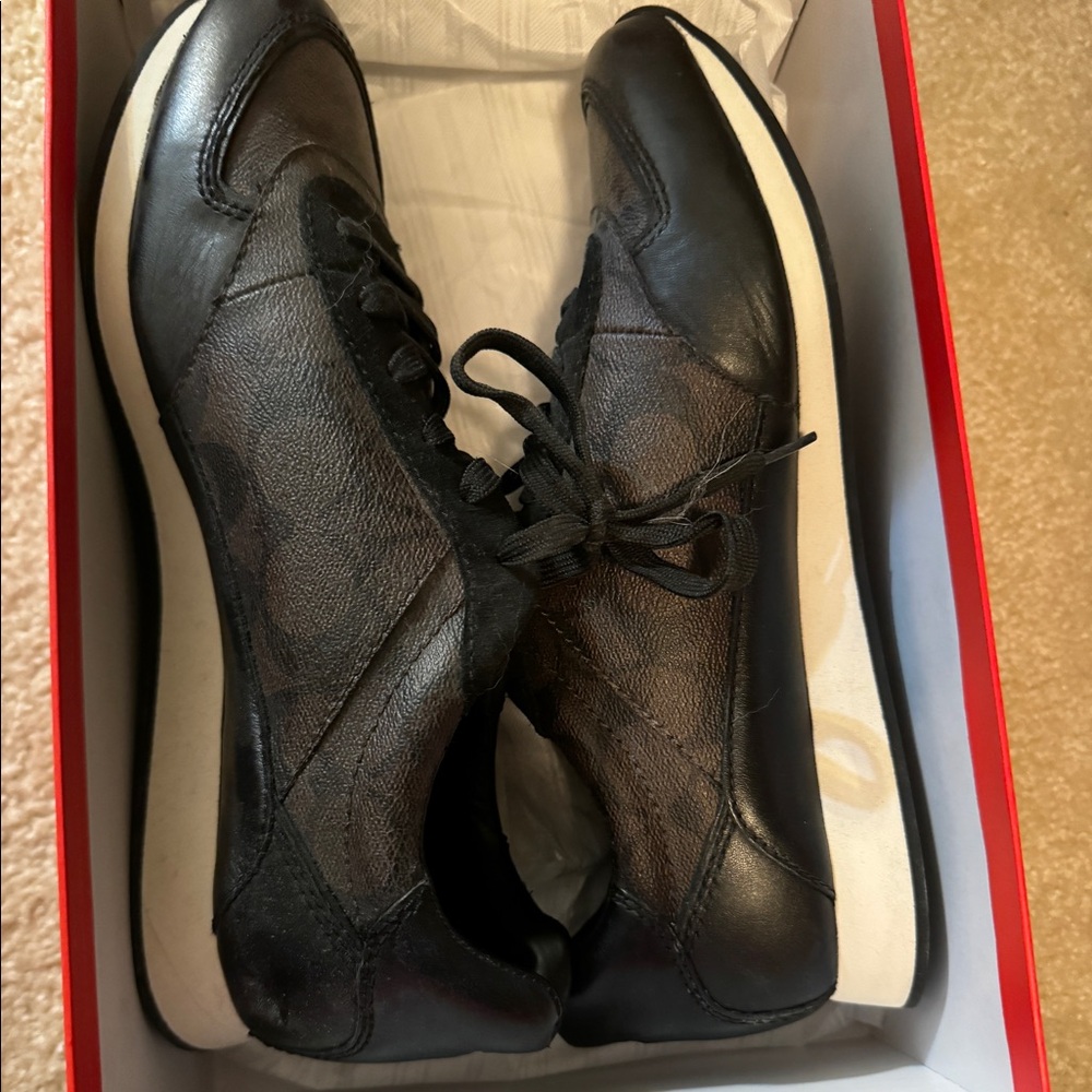 Coach tennis shoes